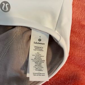 Lululemon Sports Bra- never worn size 6